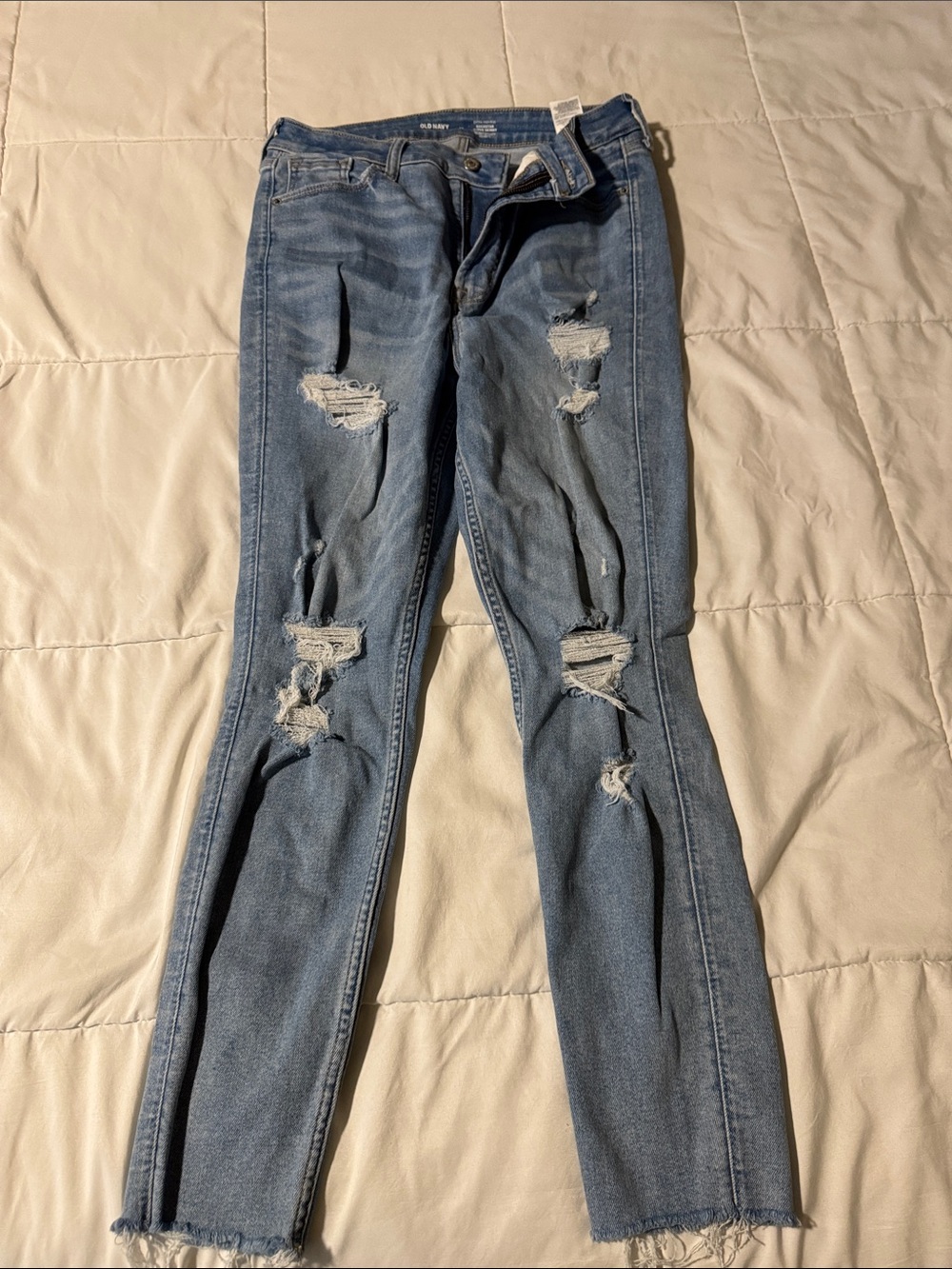 Old Navy Light Blue Distressed Skinny Jeans